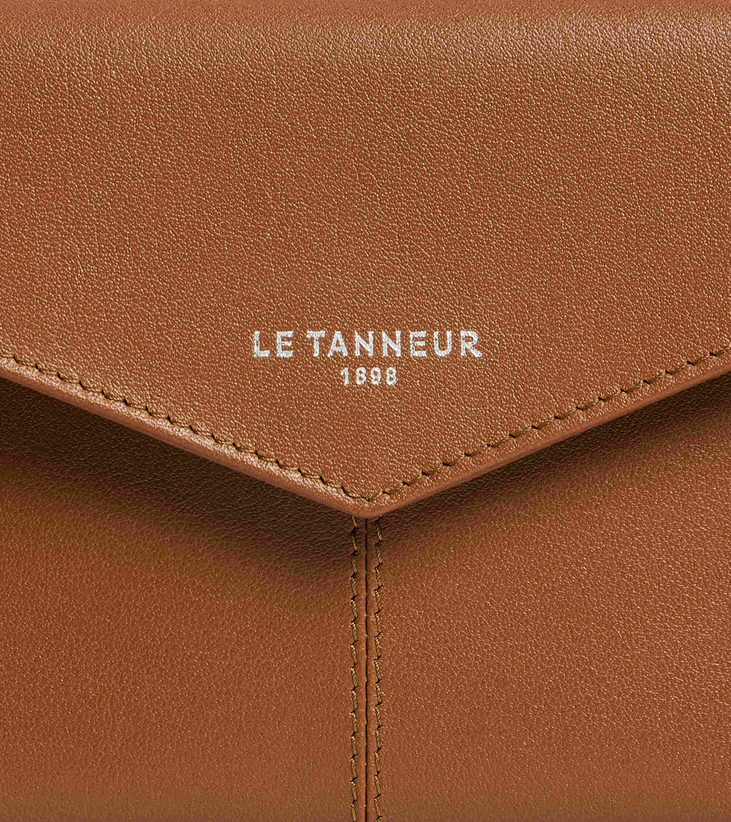 Pochette enveloppe moyen modèle Paulette en cuir lisse
